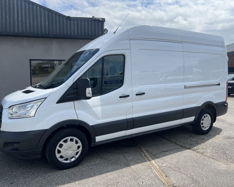 Ford Transit 2.0 TDCi 170ps L3H3 AIRCON