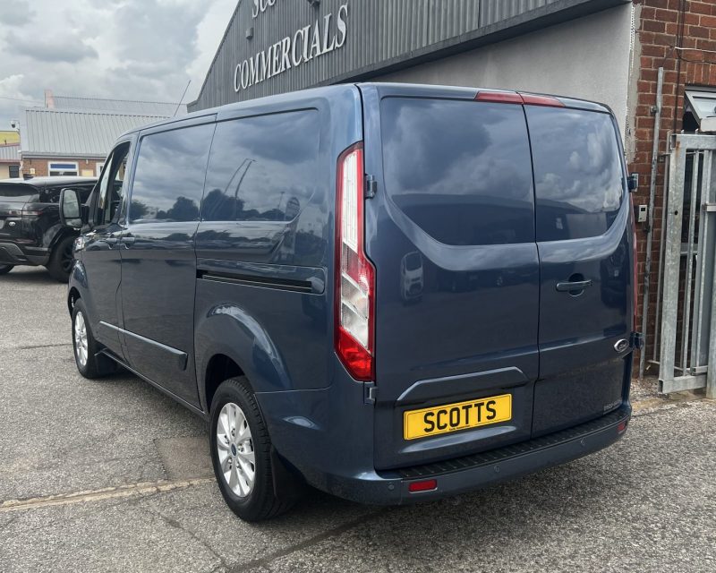 Ford Transit Custom 2.0 EcoBlue 130 PS LTD SWB