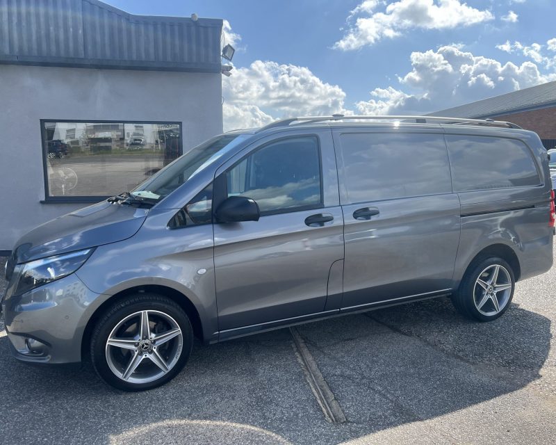 Mercedes-Benz Vito 114CDI Progressive LWB Van