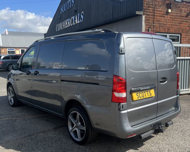 Mercedes-Benz Vito 114CDI Progressive LWB Van