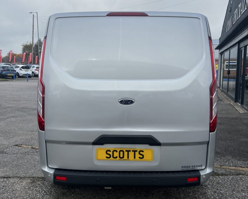 Ford Transit Custom 2.0 EcoBlue 105ps SWB Trend TailGate Van