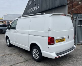 VOLKSWAGEN TRANSPORTER 2.0 TDI 110 Highline Van