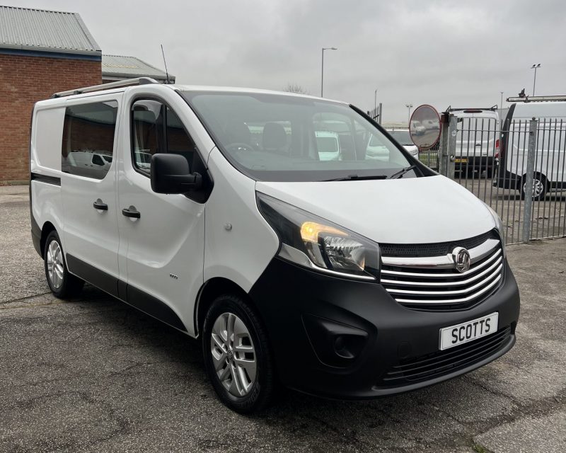 Vauxhall Vivaro Crewvan 1.6 CDTi 2900 SWB