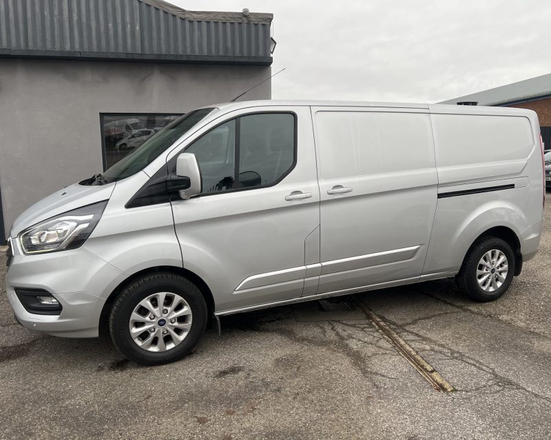 Ford Transit Custom 2.0 EcoBlue 130 PS Limited LWB