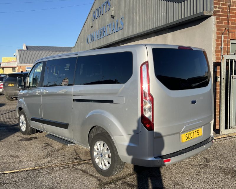 Ford Transit Tourneo Custom 2.0 EcoBlue 8 seat Limited Zetec LWB