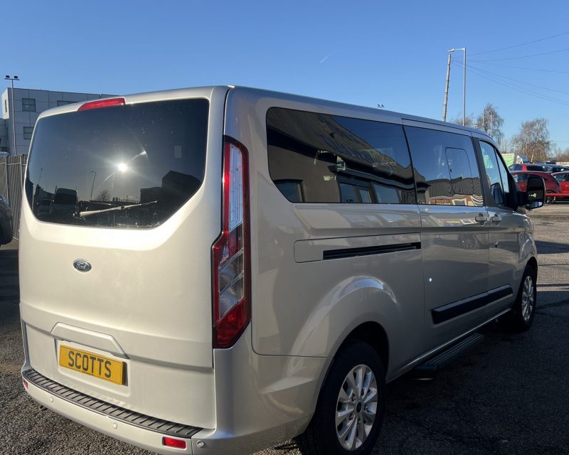 Ford Transit Tourneo Custom 2.0 EcoBlue 8 seat Limited Zetec LWB