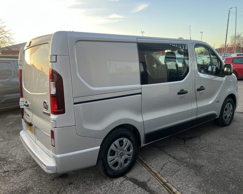 Fiat Talento 2.0 EcoJet Tecnico CrewVan Auto 145PS